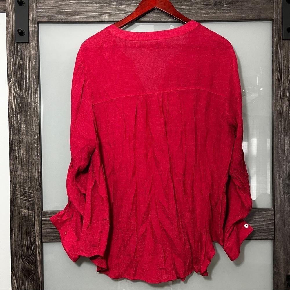 Zac & Rachel Gauzy Red Button Up Roll Tab Sleeves Women's 2X - Picture 2 of 8